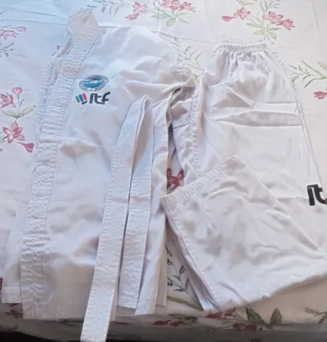 Kimono Taekwondo P Adulto