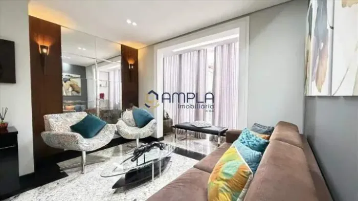 Apartamento 4 quartos reformado com 3 vagas no Buritis