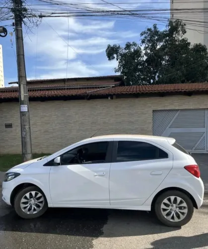 Chevrolet Onix Hatch LT 1.4 8V Flex Mec. 4P 2018