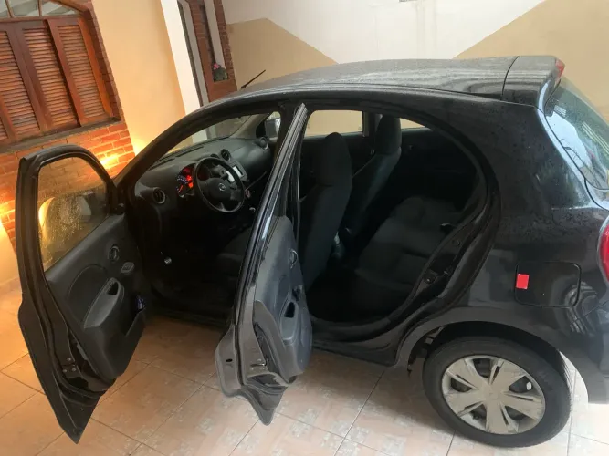 Nissan March 1.0 16V Flex Fuel 5P 2013