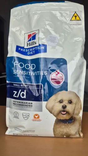 Vende-se ração especial Hill's Food Sensitivities