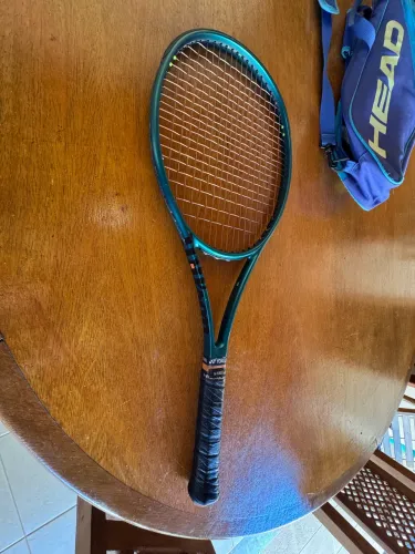 Raquete Wilson Blade 98 v9 18x20