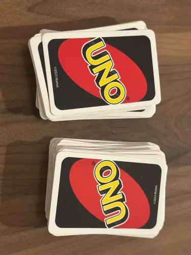 Uno - jogo de cartas