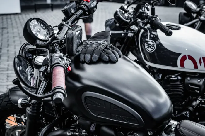 Triumph bonneville bobber black 1200Cc