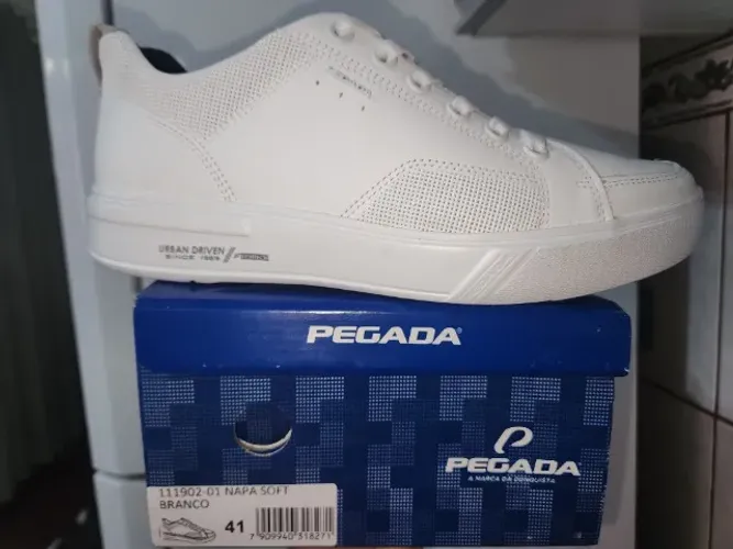 Tênis masculino casual( novo)