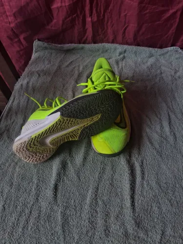 Nike Precision 7