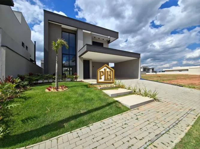 Casa à Venda no Condomínio Vista da Serra Atibaia/SP