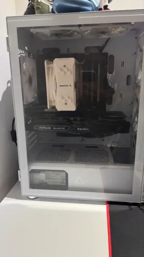 Placa de vídeo RX 7600 8GB 6 meses de uso na garantia 