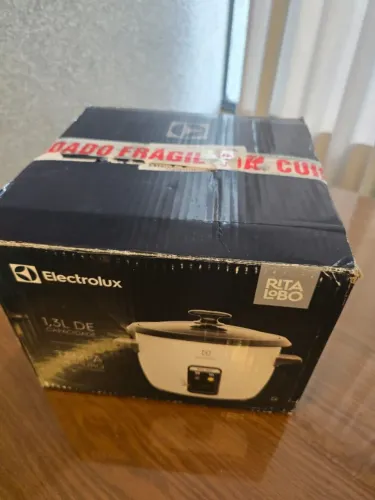 Panela Elétrica de Arroz Electrolux Easyline RCB50 7 Xícaras - Branca - 110V