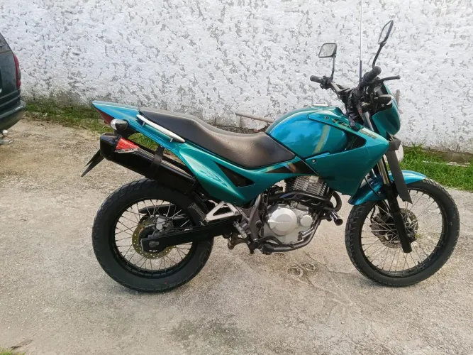 Falcon NX400 2001