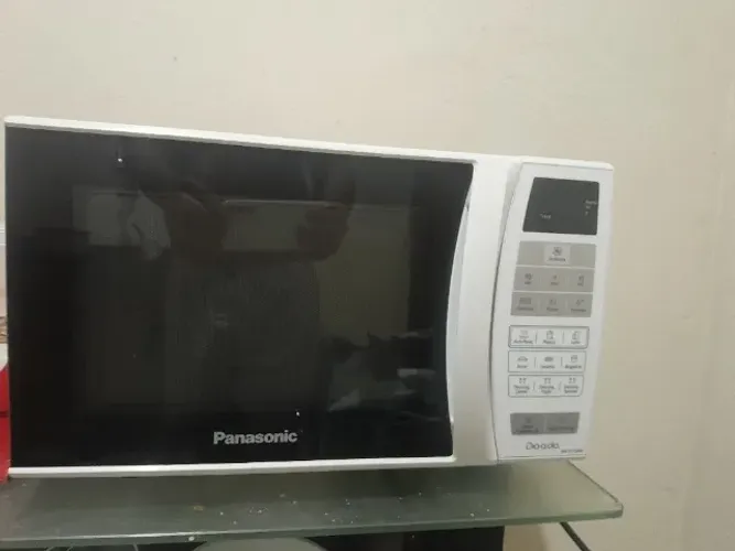 Microondas Panasonic semi novo