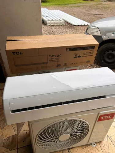 TCL 18.000 BTU INV FRIO 220v