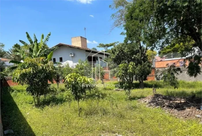 Terreno à venda na Vila Hamburguesa, São Paulo-SP: 614m² de oportunidade única!