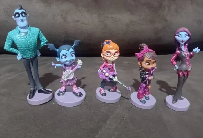 Figuras Vampirina colecionáveis, Disney Vietnam