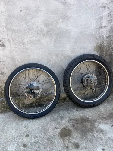 Roda 17 pra moto
