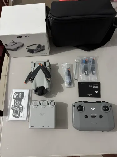 Drone dji mini 3 combo fly more