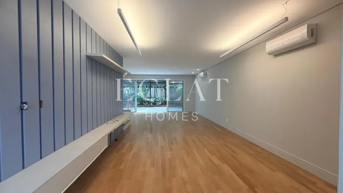 Casa de condomínio com 289 m², 4 quartos sendo 2 suítes para alugar no bairro Brooklin.