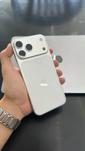 iPhone 17 pro Max 256 novo