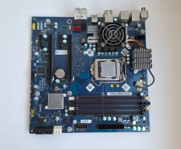 Placa-Mãe Dell Alienware Aurora R3 DP/N 046MHW 46MHW Intel LGA1155 DDR3