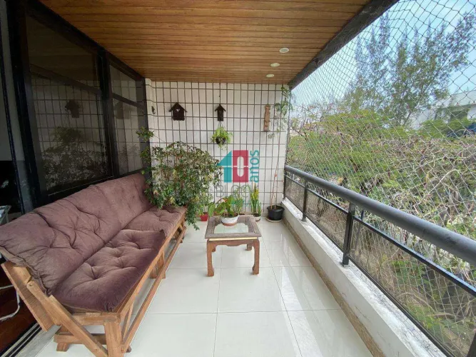 Recreio dos Bandeirantes | Apartamento 4 quartos, sendo 1 suite