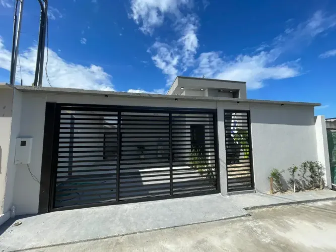 Casa em Residencial no Águas Claras/ 03 Qts/ Suite/ Espaço gourmet/ 02 Vagas