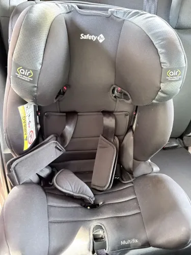 Cadeirinha de bebê para carro Safety First