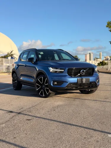 Volvo XC40 T-5 R-design 2.0 252cv AWD 2020