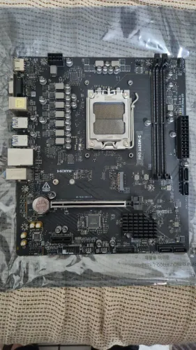 Placa mãe AM5 A620M-E MSI PRO