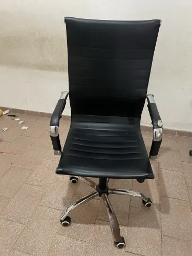 Cadeira secretária 
