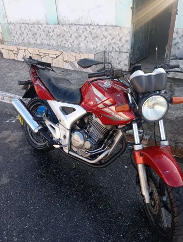 Cbx Twister 250