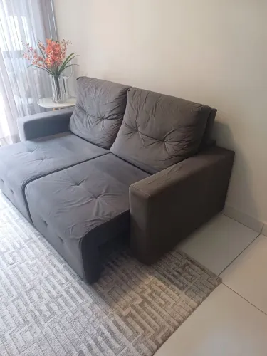 Sofá  retrátil 