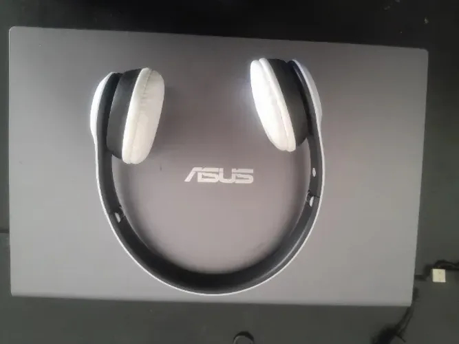 FONE DE OUVIDO BLUETOOTH NOVO