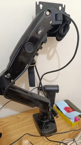 Suporte Articulado de Mesa F80N com Pistão a Gás para Monitores de 17'' a 35'' Preto ELG