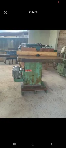 Máquina tupia omil