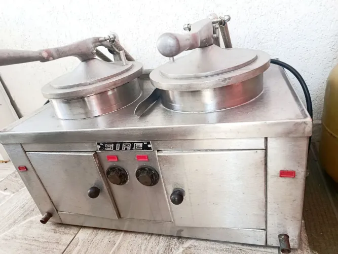 Fritadeira de frango elétrica