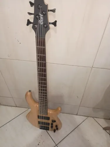Contra baixo