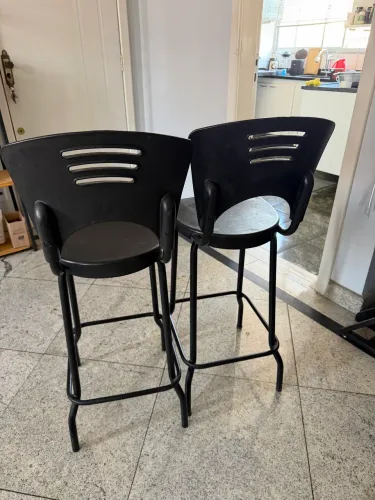 2 Banquetas altas