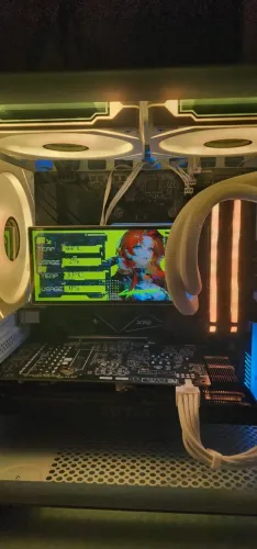 PC Gamer RTX 3060 12gb Ryzen 7 16gb ram