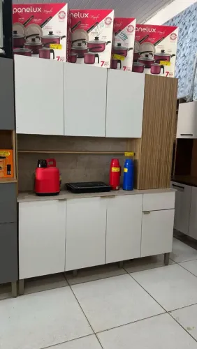 Armário de cozinha R$899,00