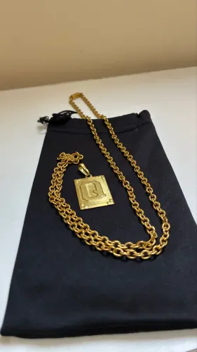 Corrente Cadeado 4mm em Moeda Antiga + Pingente Letra 100% em Moeda antiga