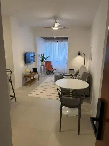 Apartamento no centrinho dos ingleses a 50 m da praia - Ingleses Norte