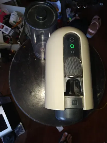 Cafeteira máquina Nespresso U C 50 uc50 u c50