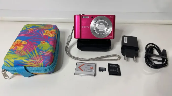 Câmera Digital Rara Exclusiva Sony Cyber-shot Rosa Modelo: DSC-W810 R$:800 Reais