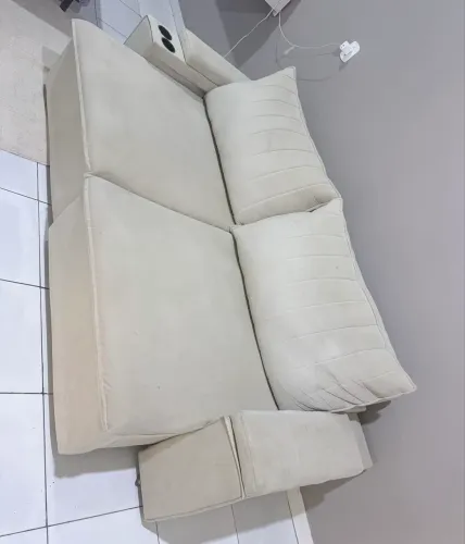 Sofá retrátil
