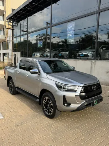Toyota Hilux CD SRX 4X4 2.8 TDI 16V Diesel Aut. 2021