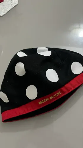 Chapéu estilo bucket da Minnie Mouse