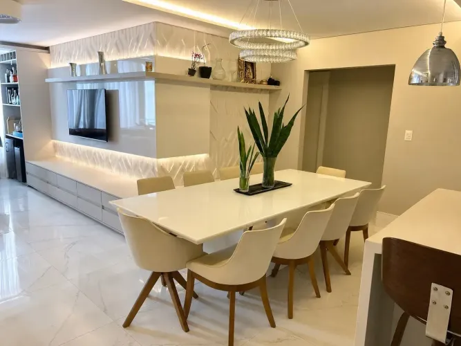 Apartamento para aluguel tem 94 metros quadrados com 3 quartos