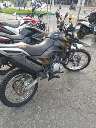 Yamaha crosser 2019 (shalom veículos)