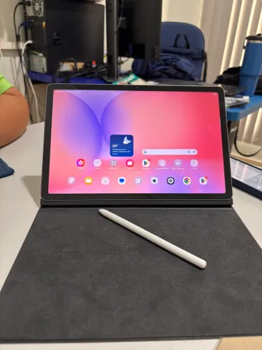 S10 LITE