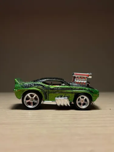 Hot Wheels STH Camaro Z28 LEIA O ANUNCIO